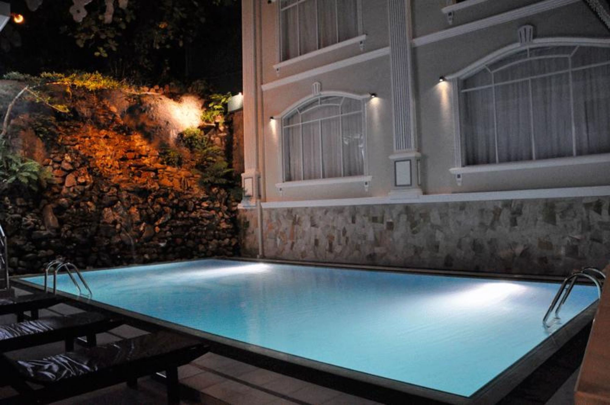 เซ็นโตเรีย ฮิลล์ รีสอร์ต Hotel รัตนปุระ ภายนอก รูปภาพ